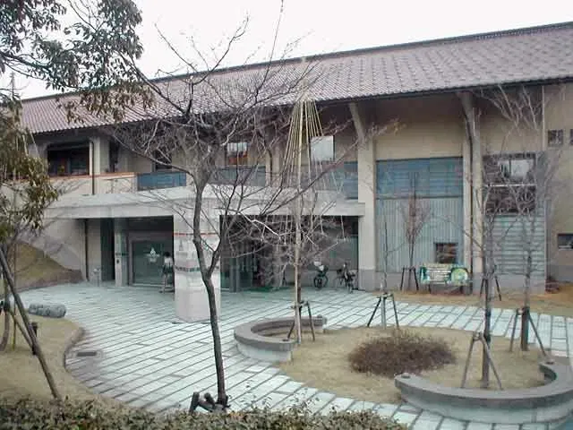 Kutaniyaki Art Museum