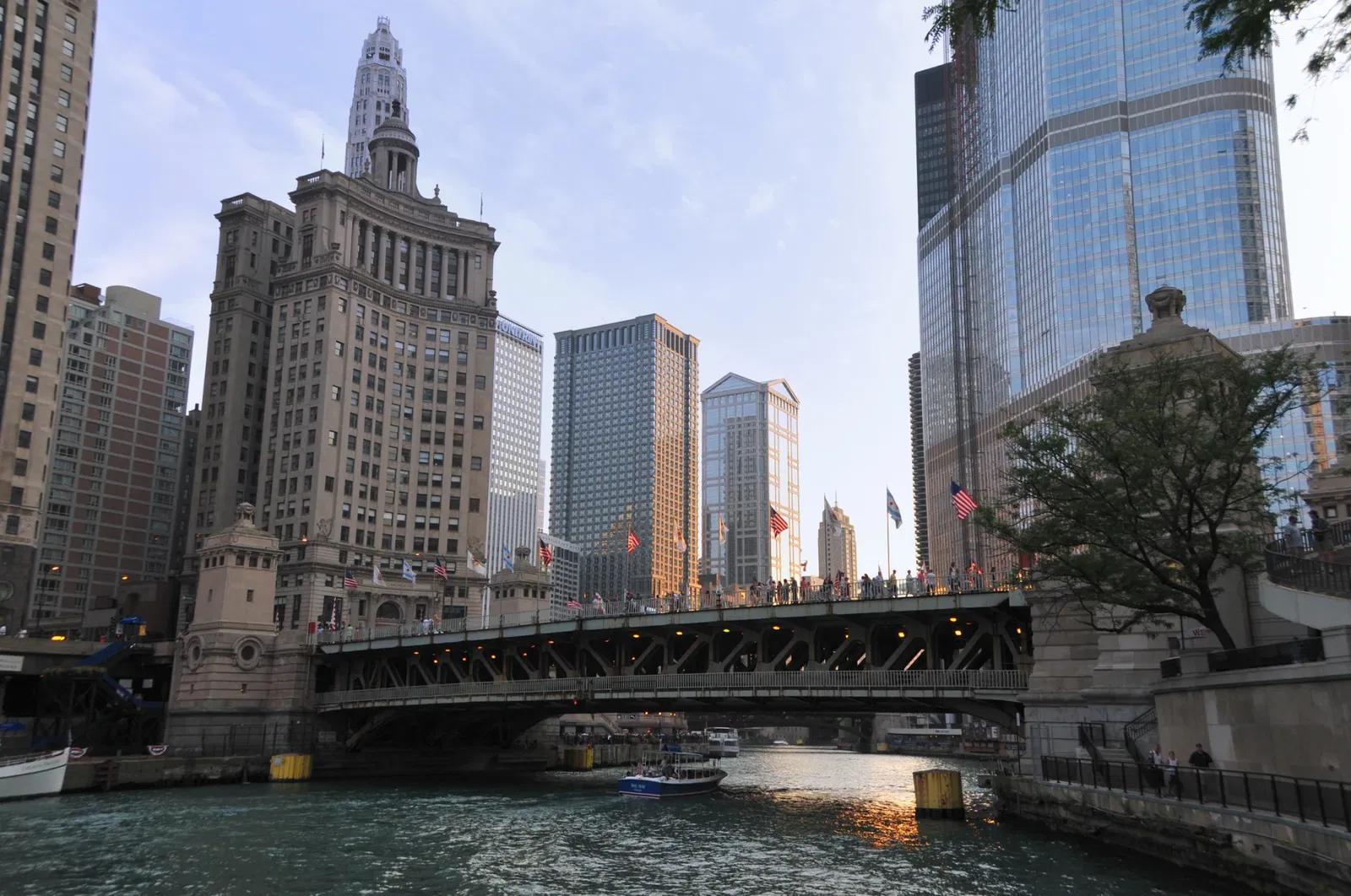 Mccormick Bridgehouse & Chicago River Museum