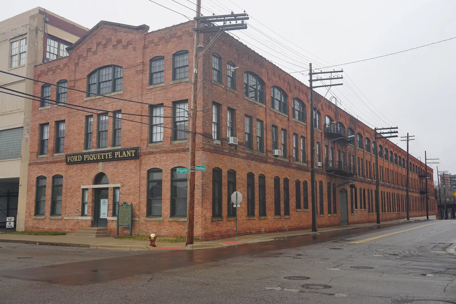 Usine Ford de l'avenue Piquette