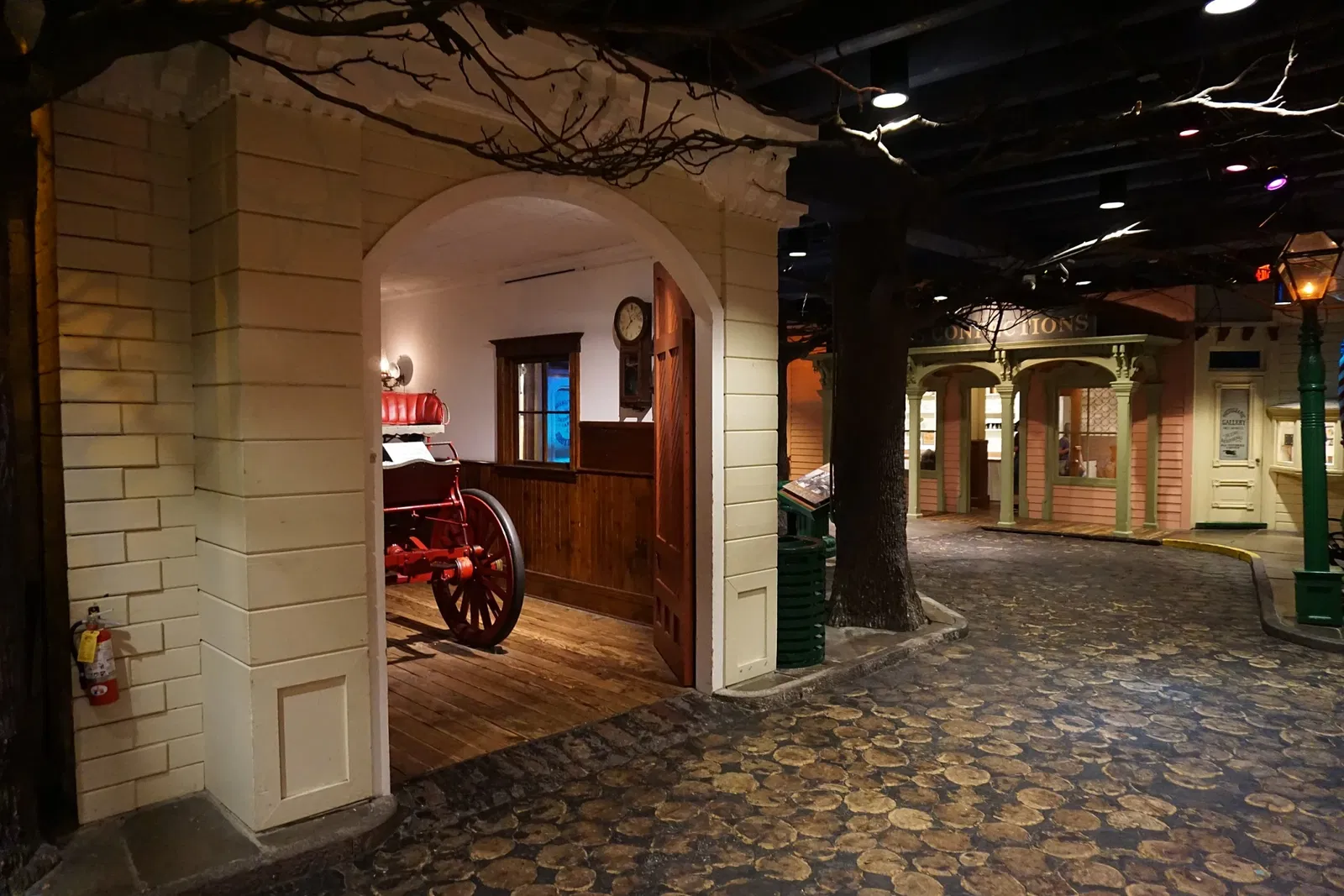 Detroit Historical Museum