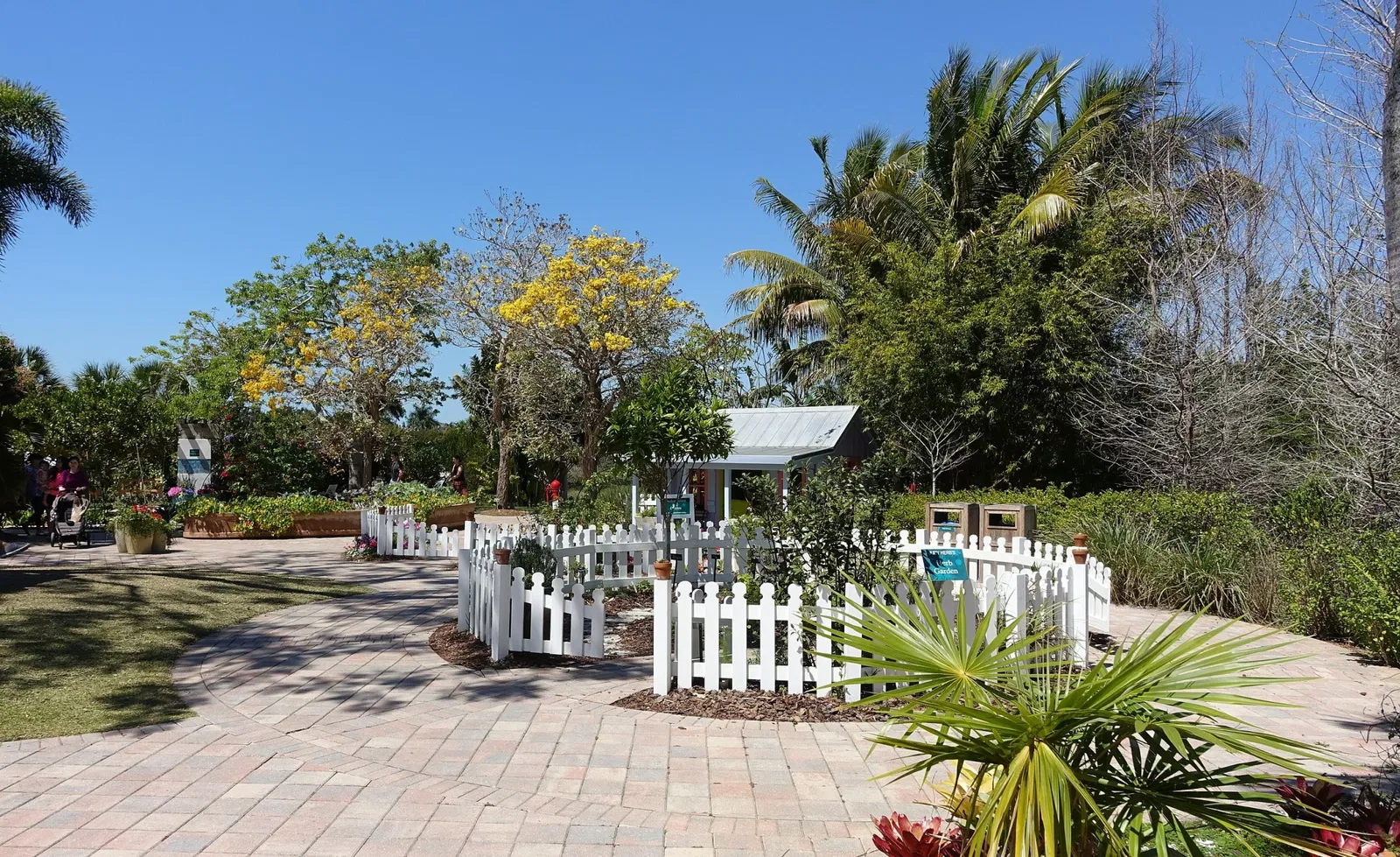 Naples Botanical Garden