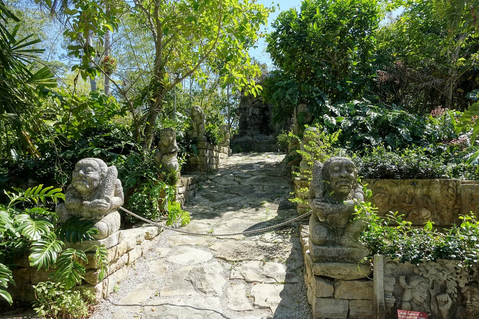 Jardín botánico de Naples