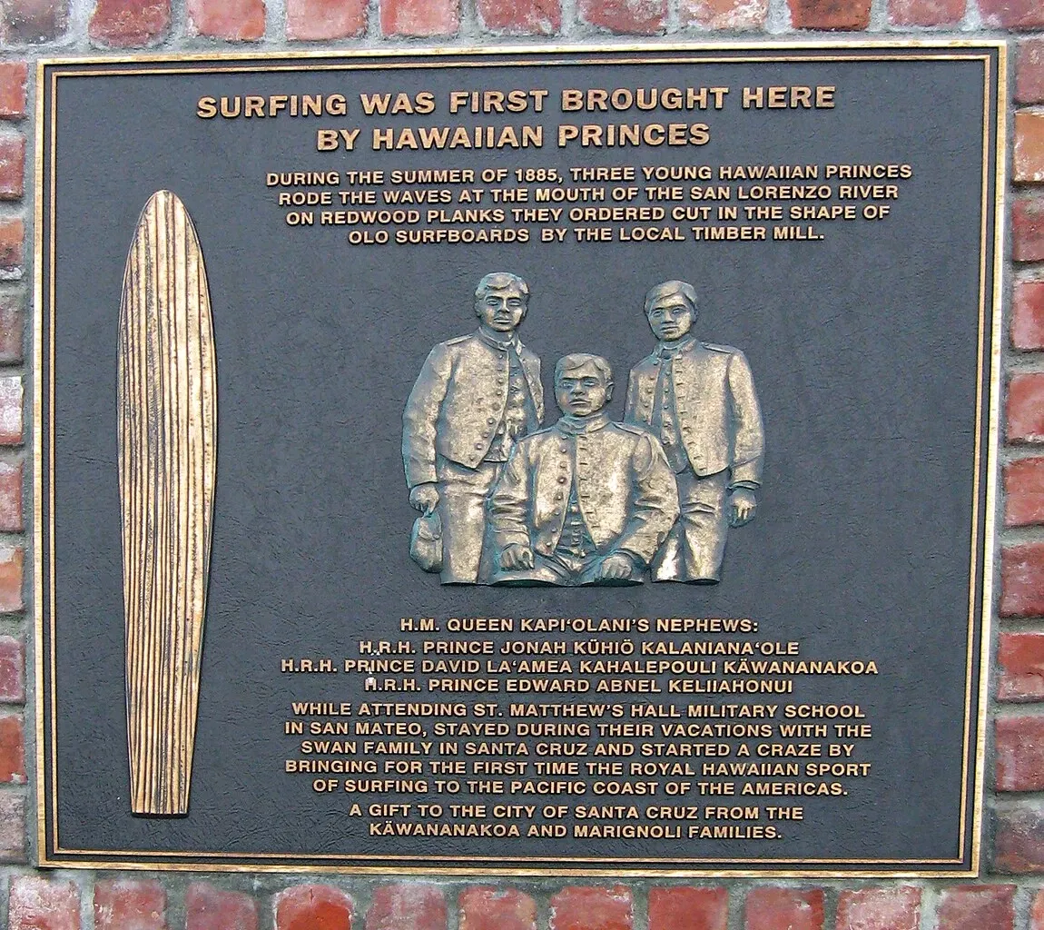 Santa Cruz Surfing Museum