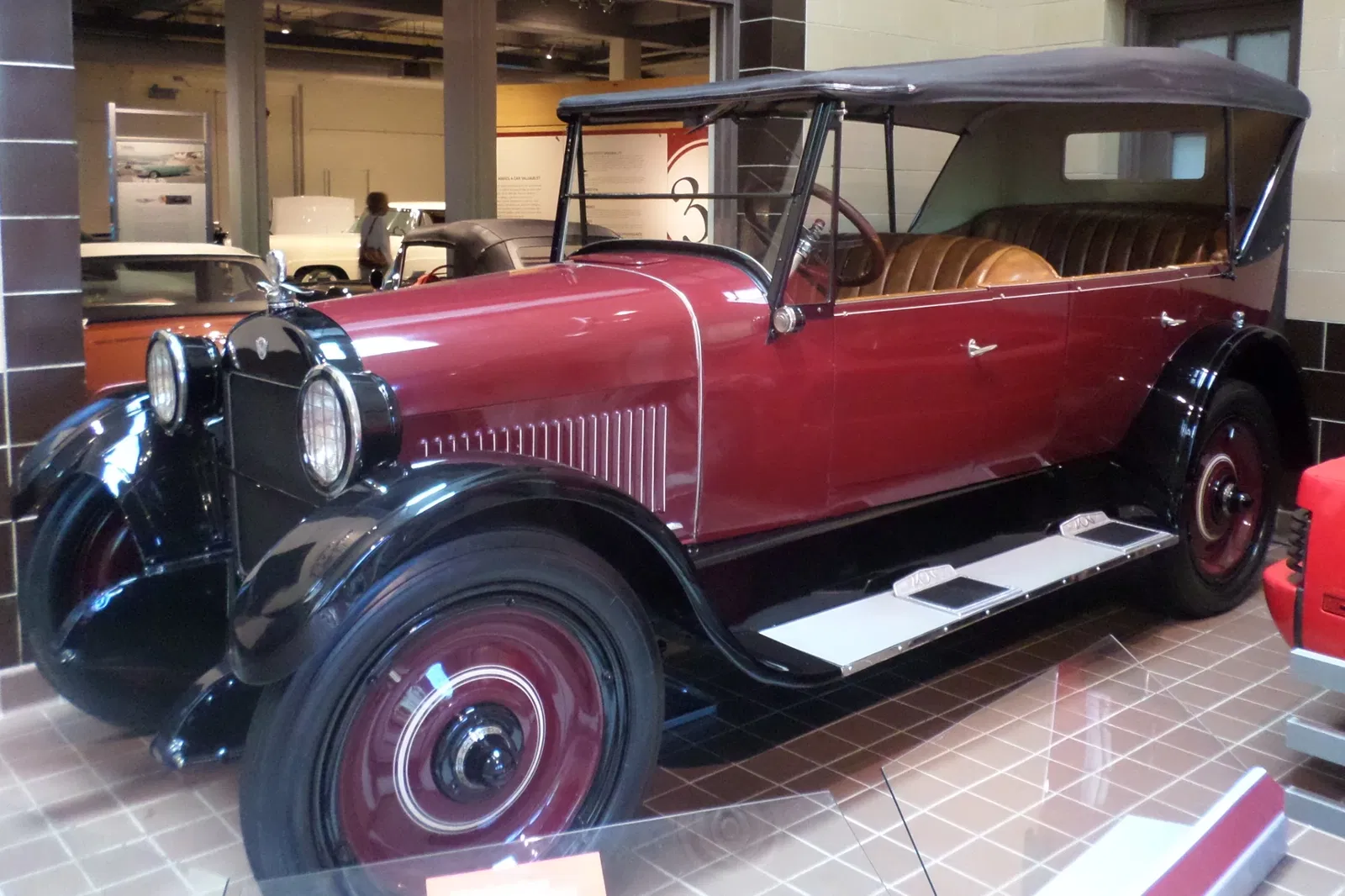 Saratoga Automobile Museum