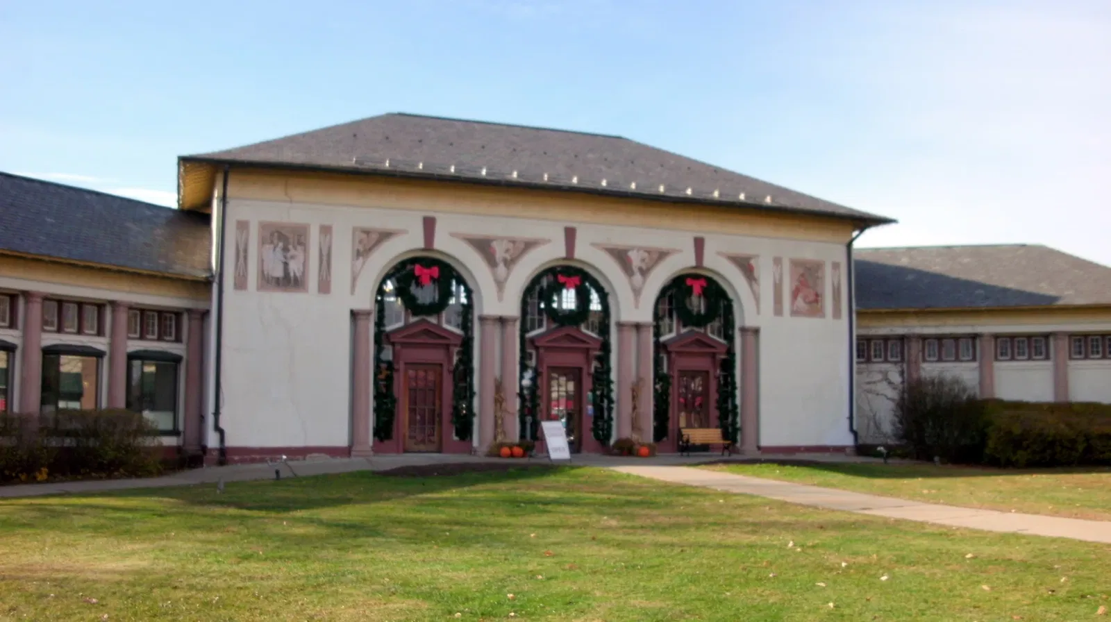 Saratoga Springs Visitor Center