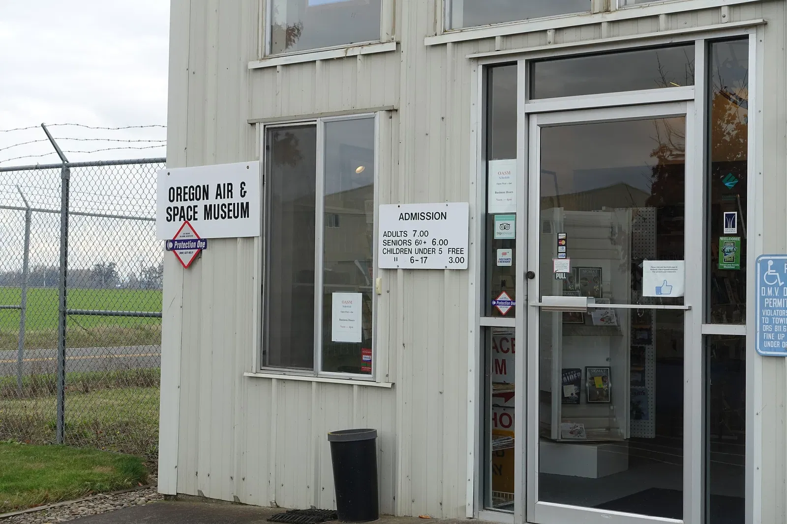 Oregon Air and Space Museum