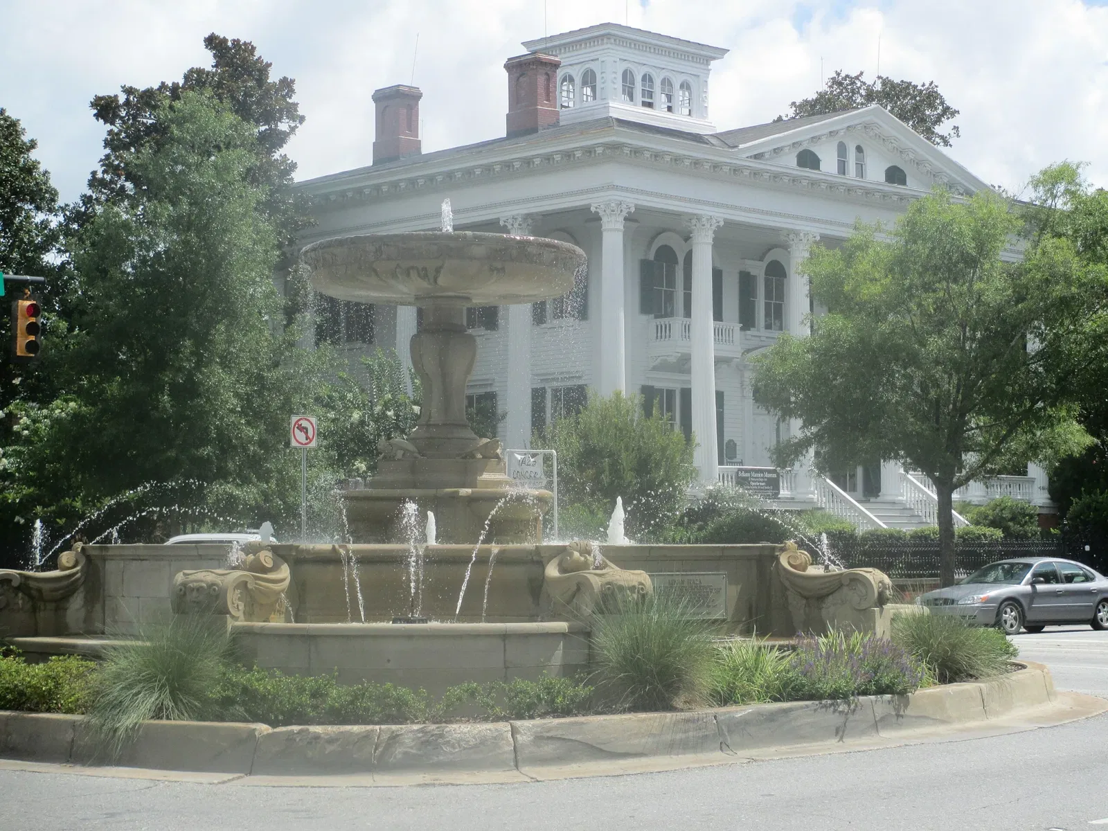Bellamy Mansion Museum of History and Design Arts