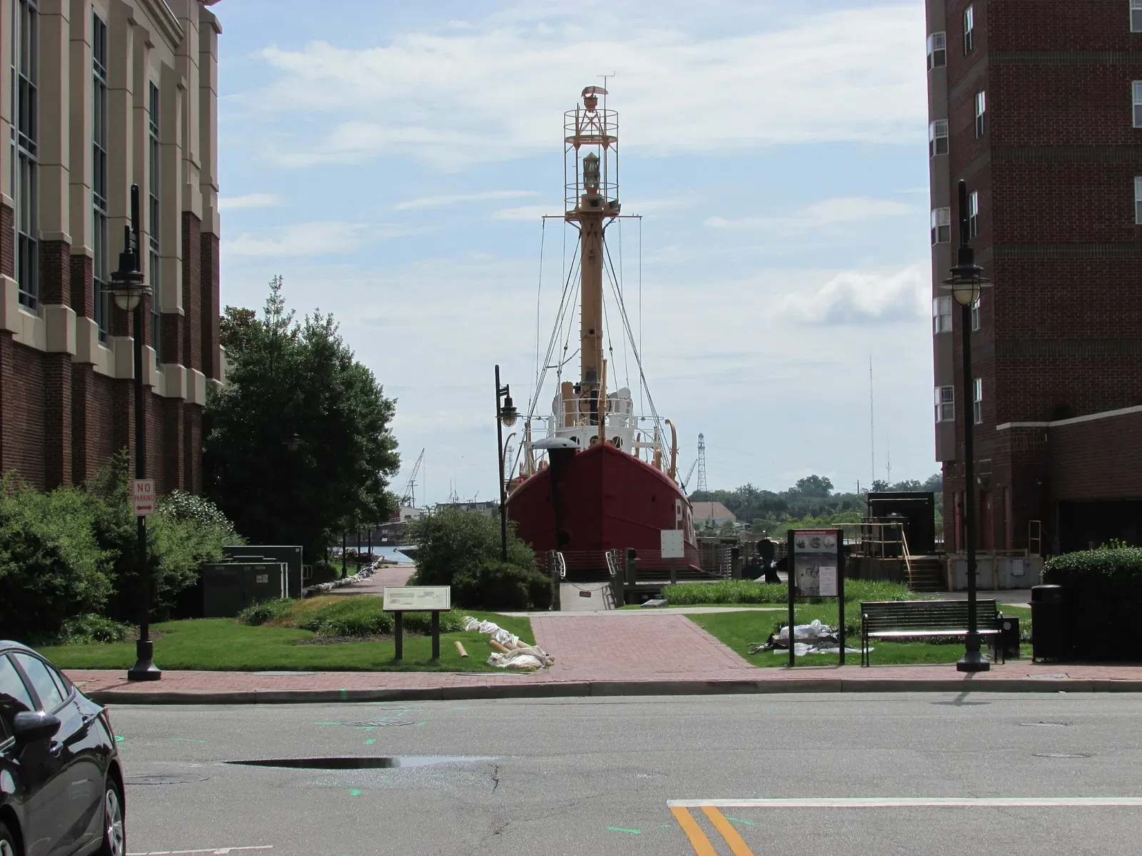 Portsmouth  (LV-101)