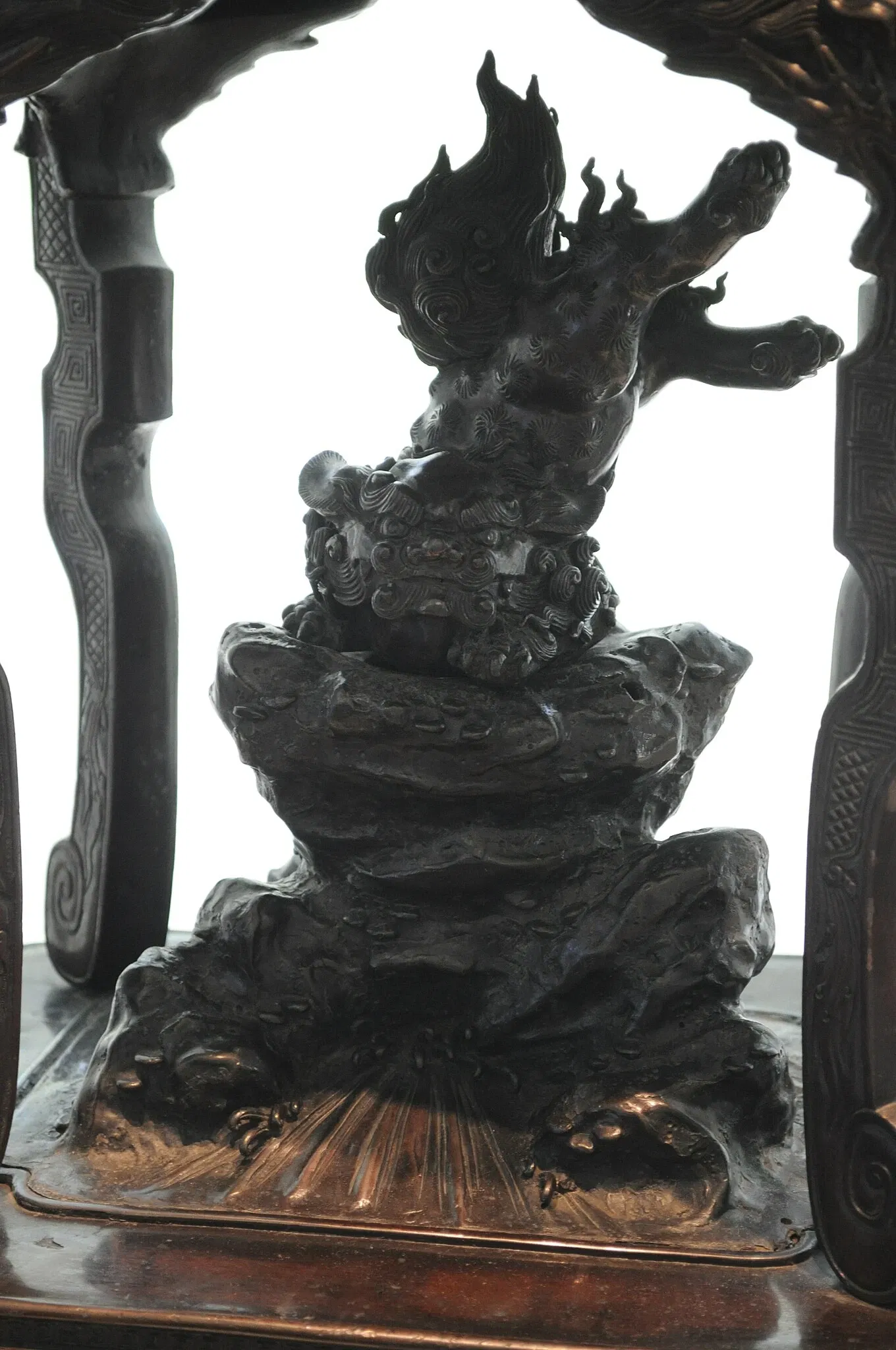 The Crow Collection of Asian Art