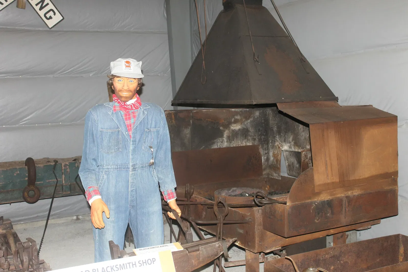 Cole Land Transportation Museum