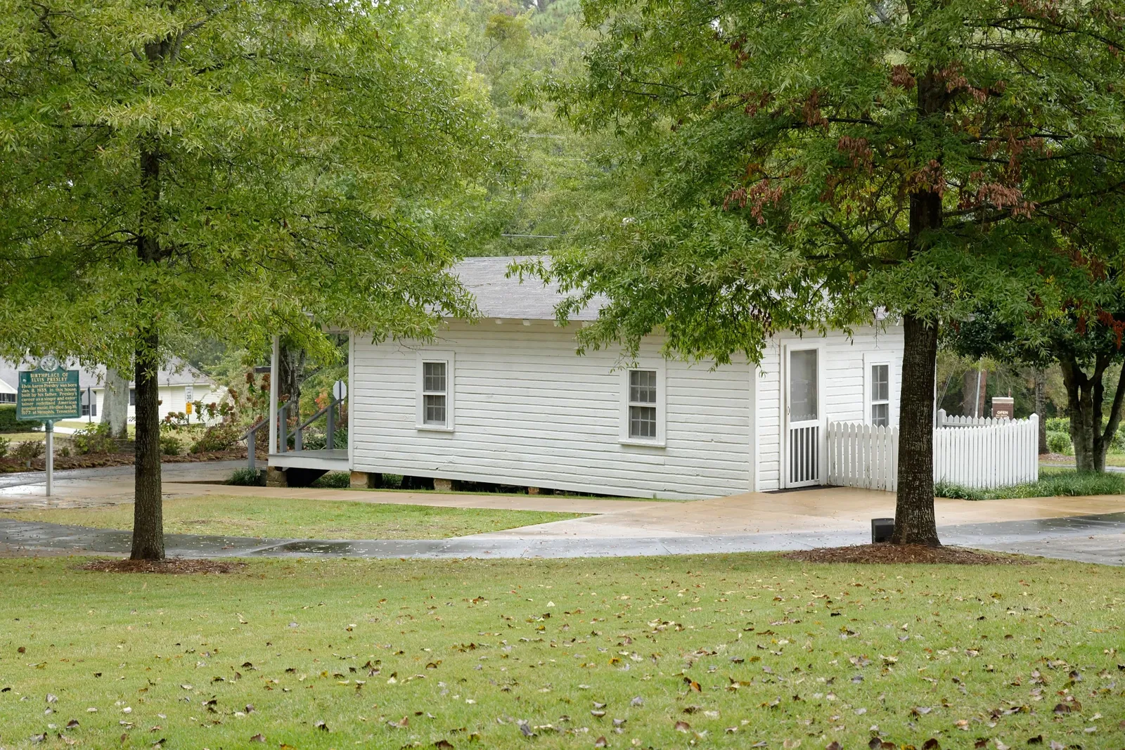 Elvis Presley Birthplace