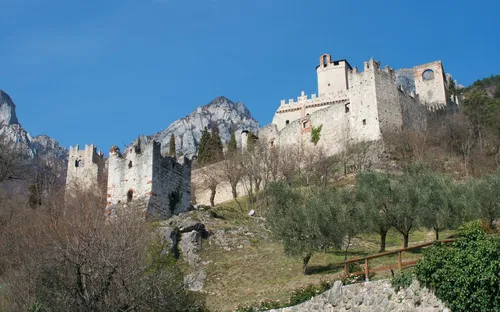 Castello di Avio