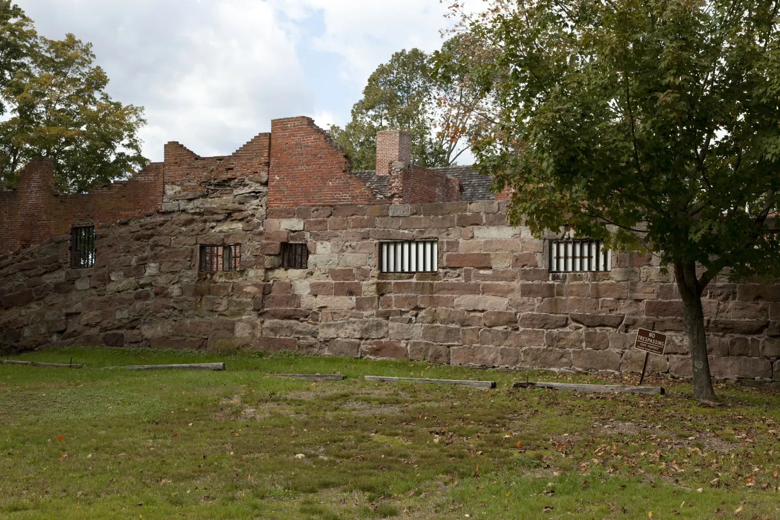 Old Newgate Prison and Copper Mine (closed)