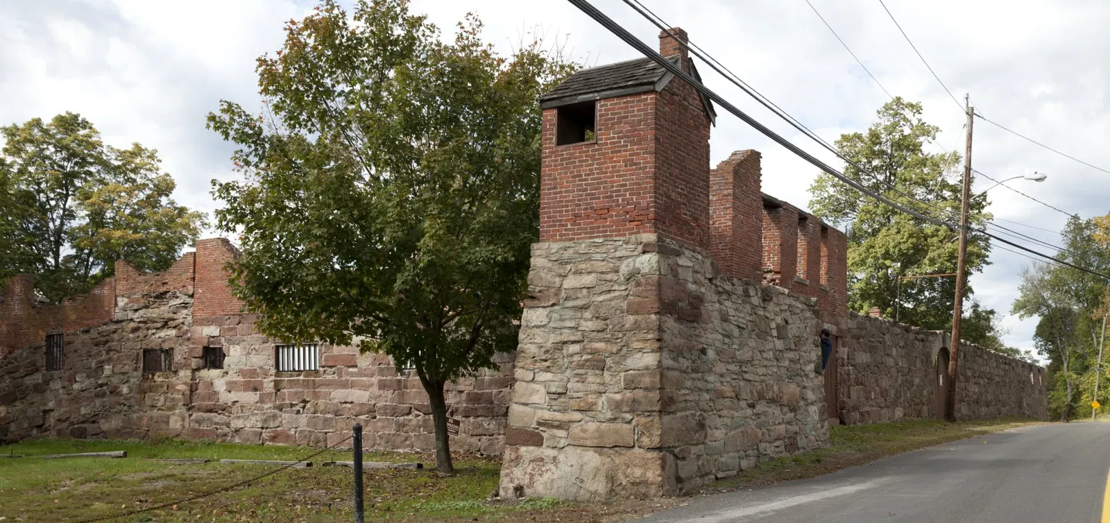 Old Newgate Prison and Copper Mine (closed)