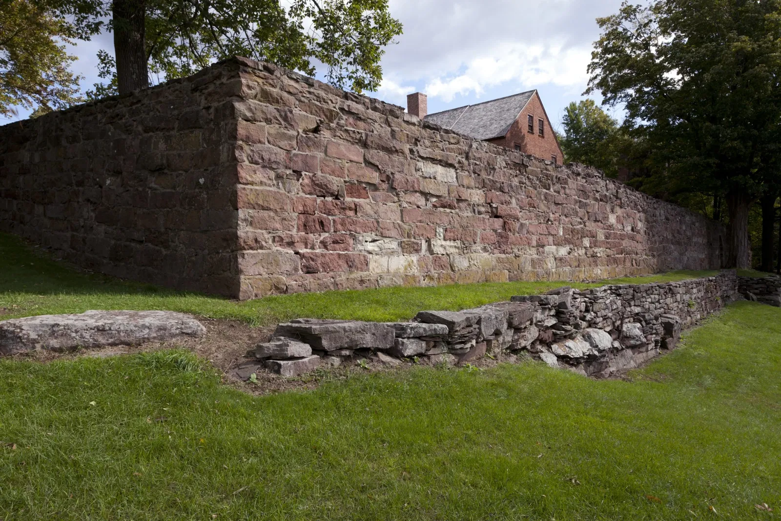 Old Newgate Prison and Copper Mine (closed)