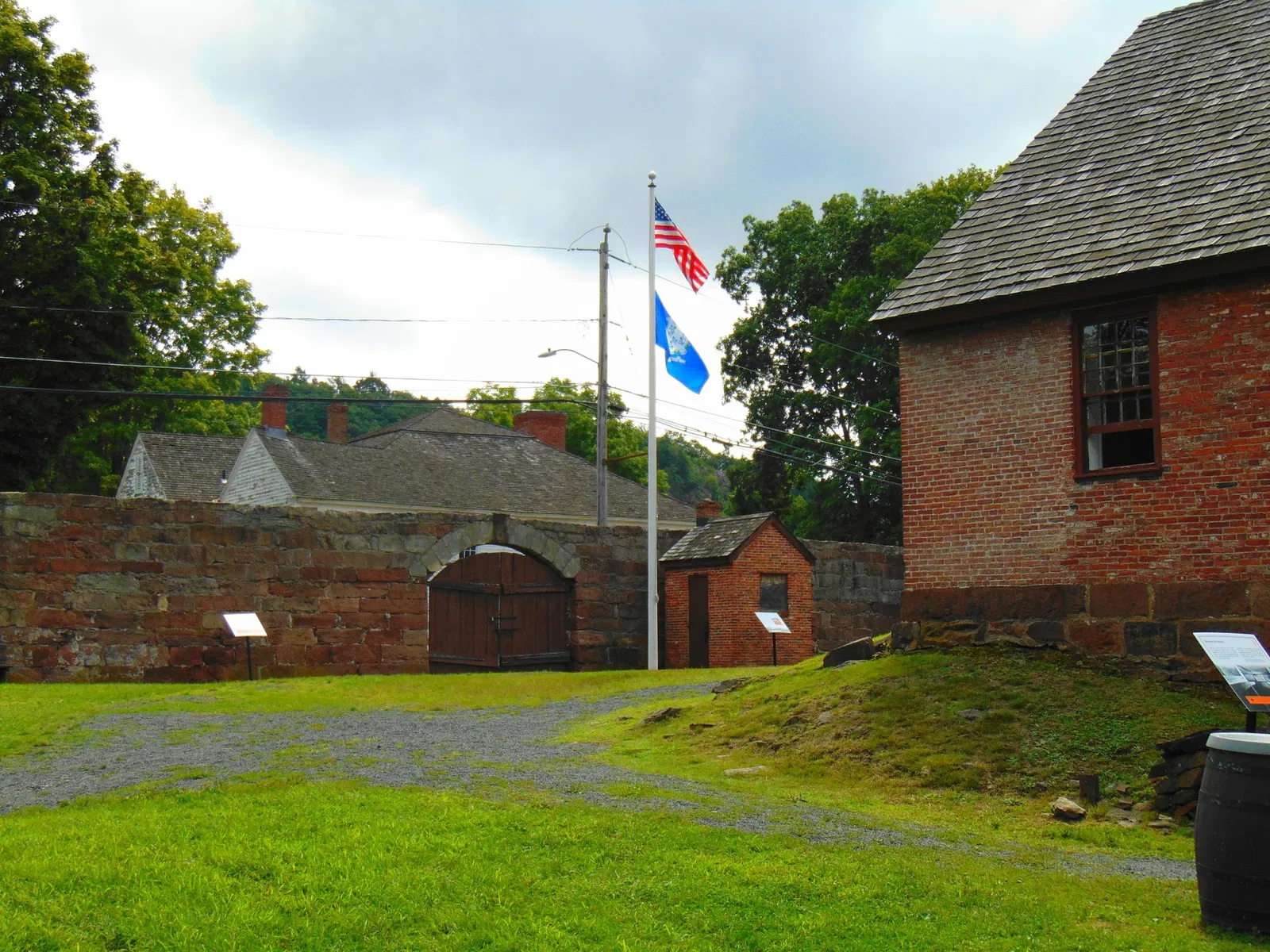 Old Newgate Prison and Copper Mine (closed)