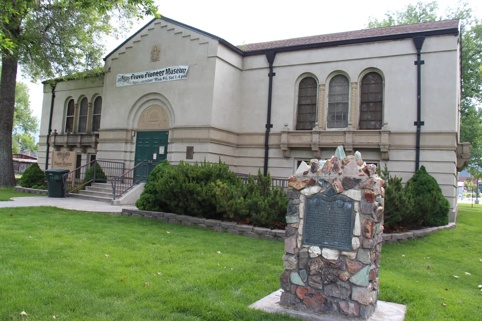 Daughters of Utah Pioneers Museum