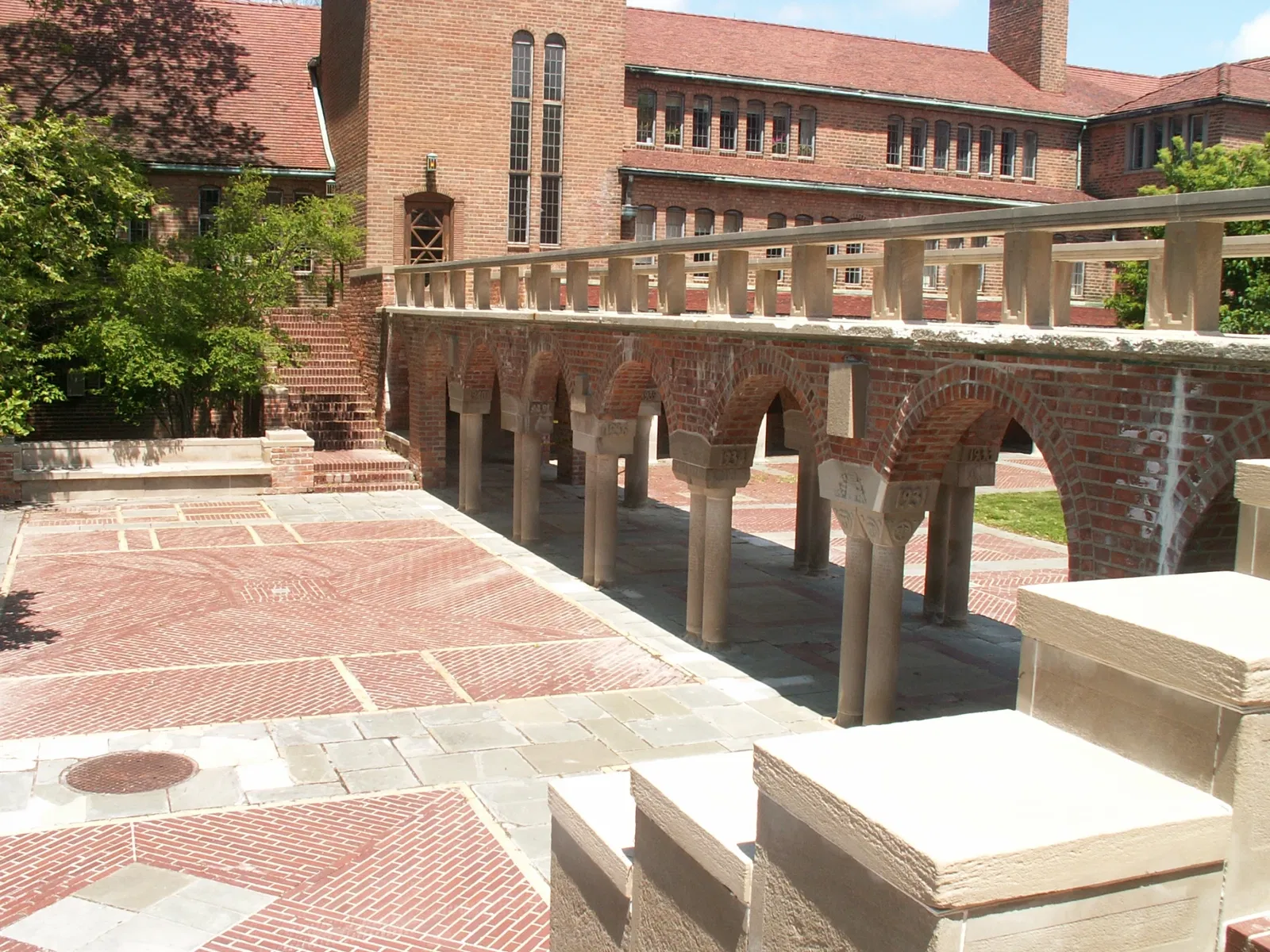 Cranbrook House and Gardens