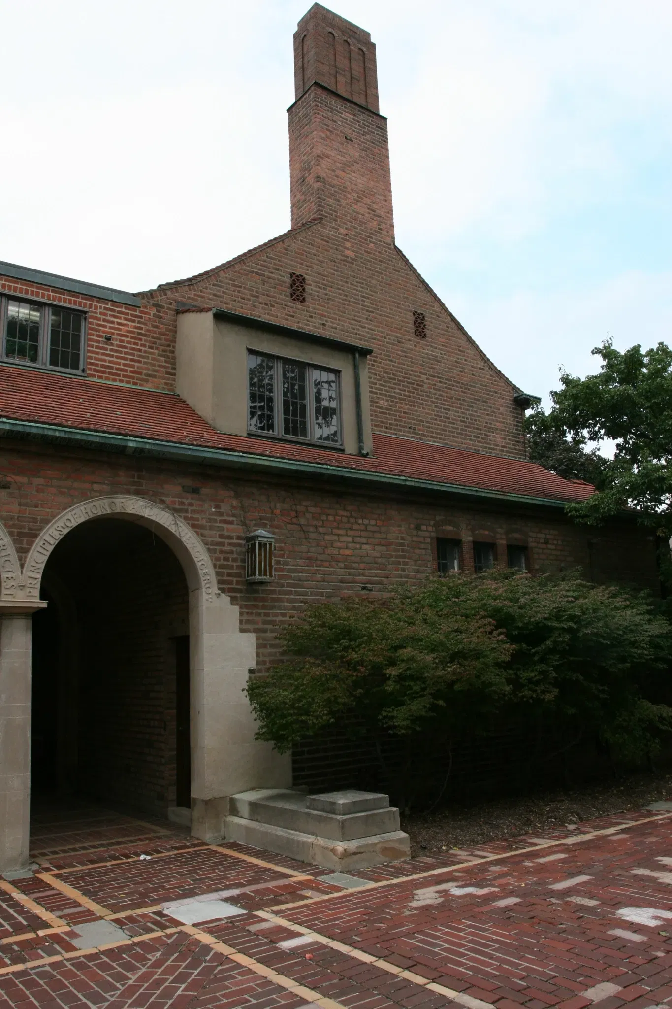 Cranbrook House and Gardens