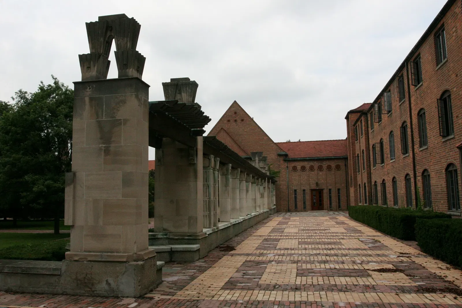 Cranbrook House and Gardens