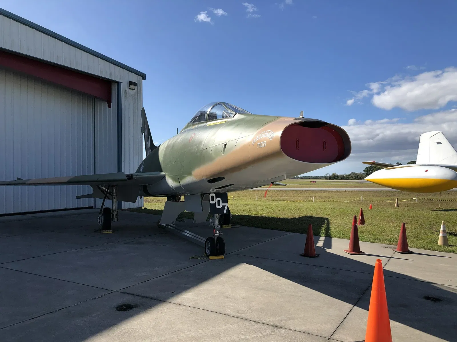 Valiant Air Command Warbird Aviation Museum