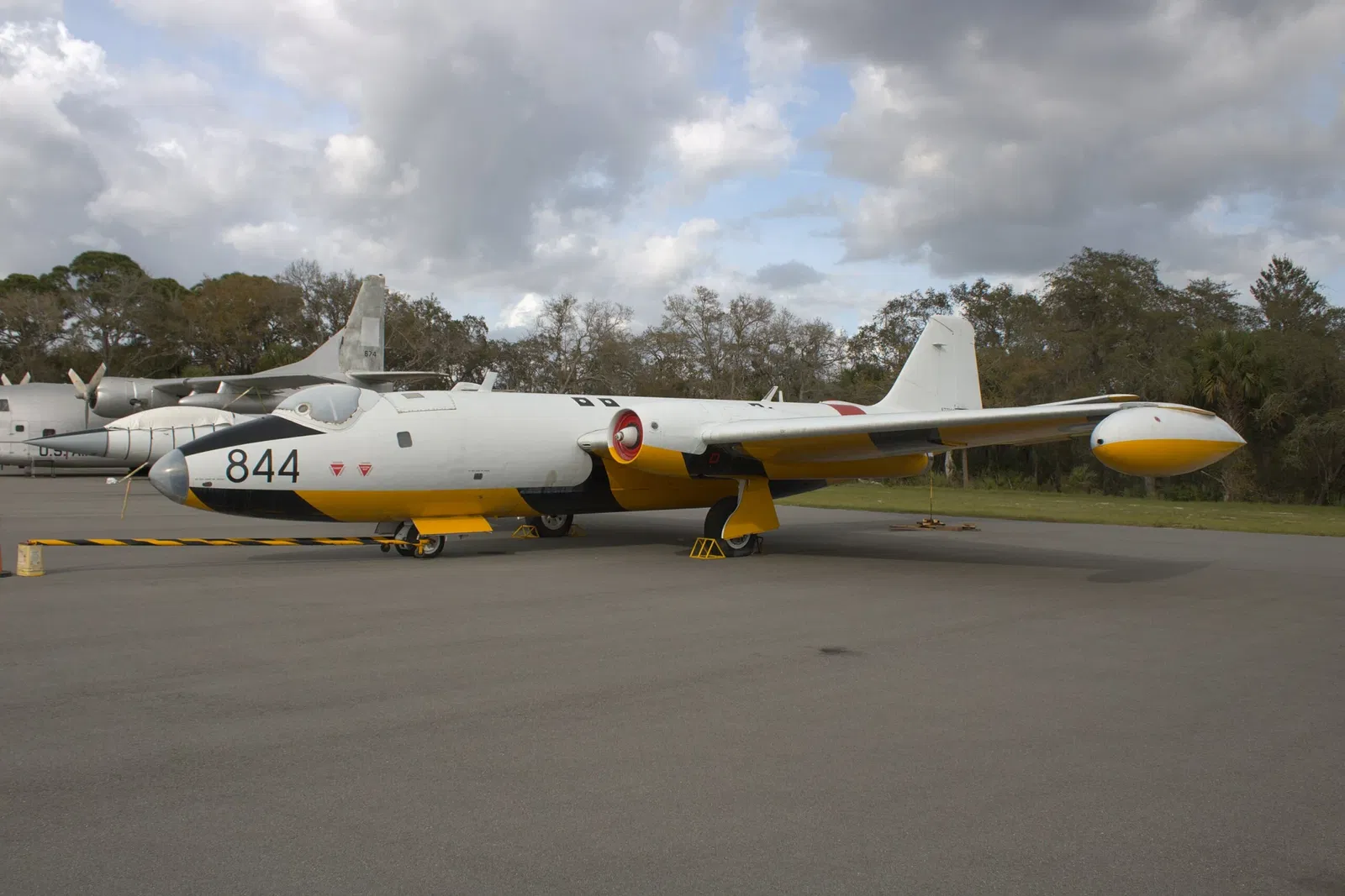 Valiant Air Command Warbird Aviation Museum