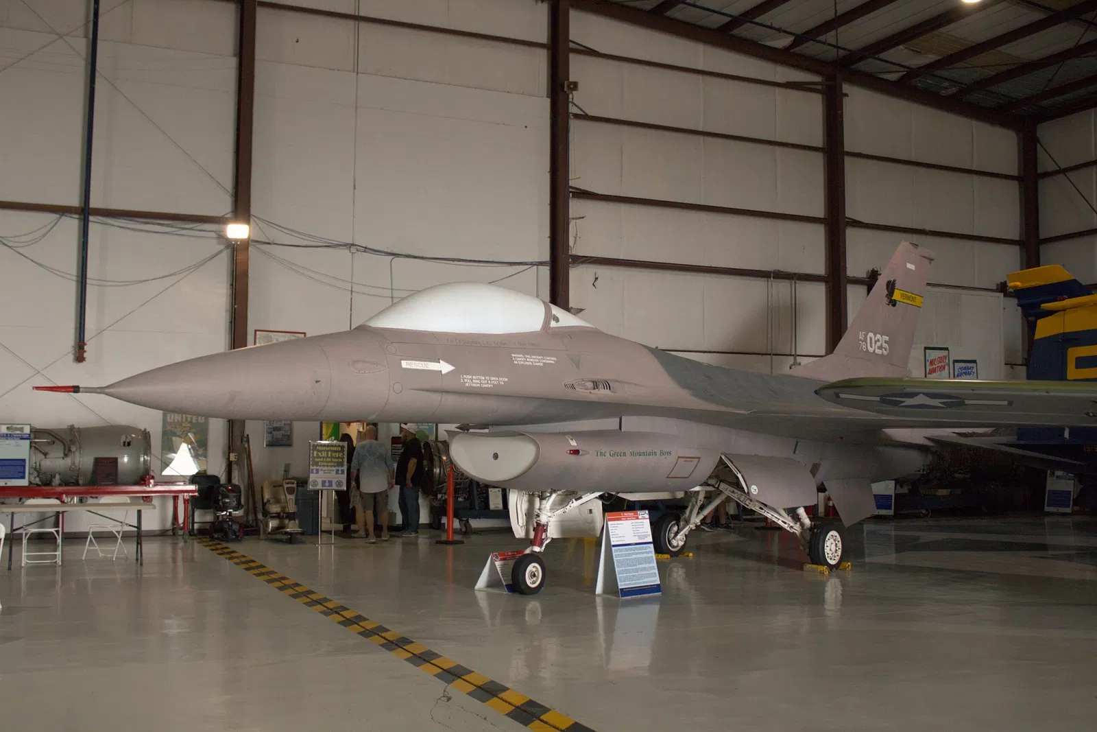 Valiant Air Command Warbird Aviation Museum