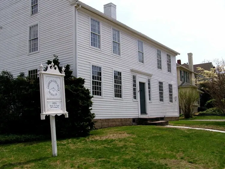 American Clock and Watch Museum