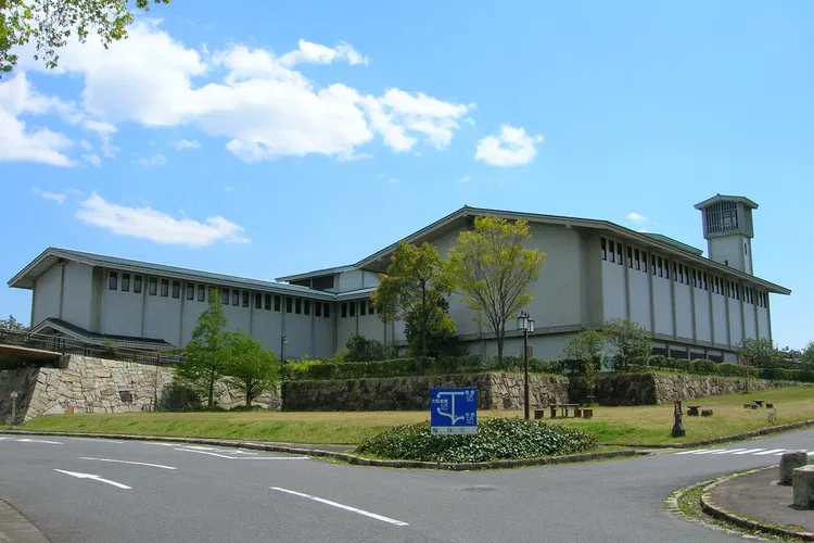 Aichi Prefectural Ceramic Museum