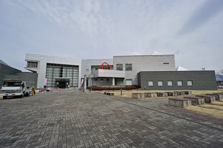Suwa City Museum