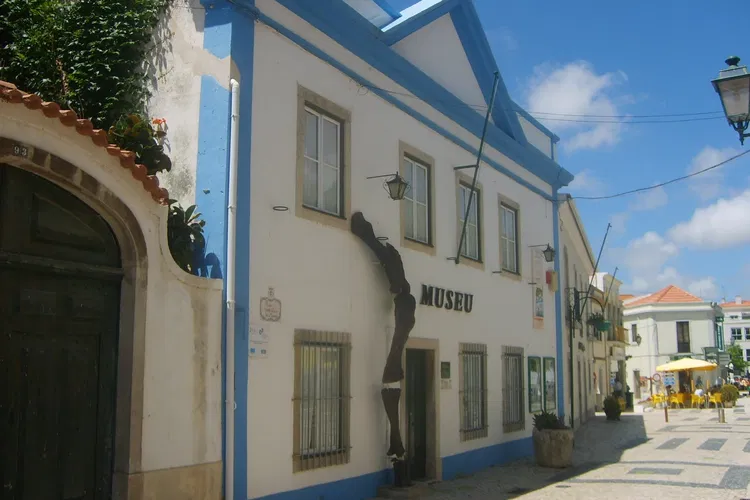 Lourinhã Museum
