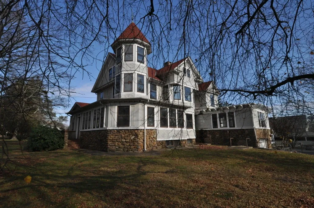 Boothe Memorial Park and Museum