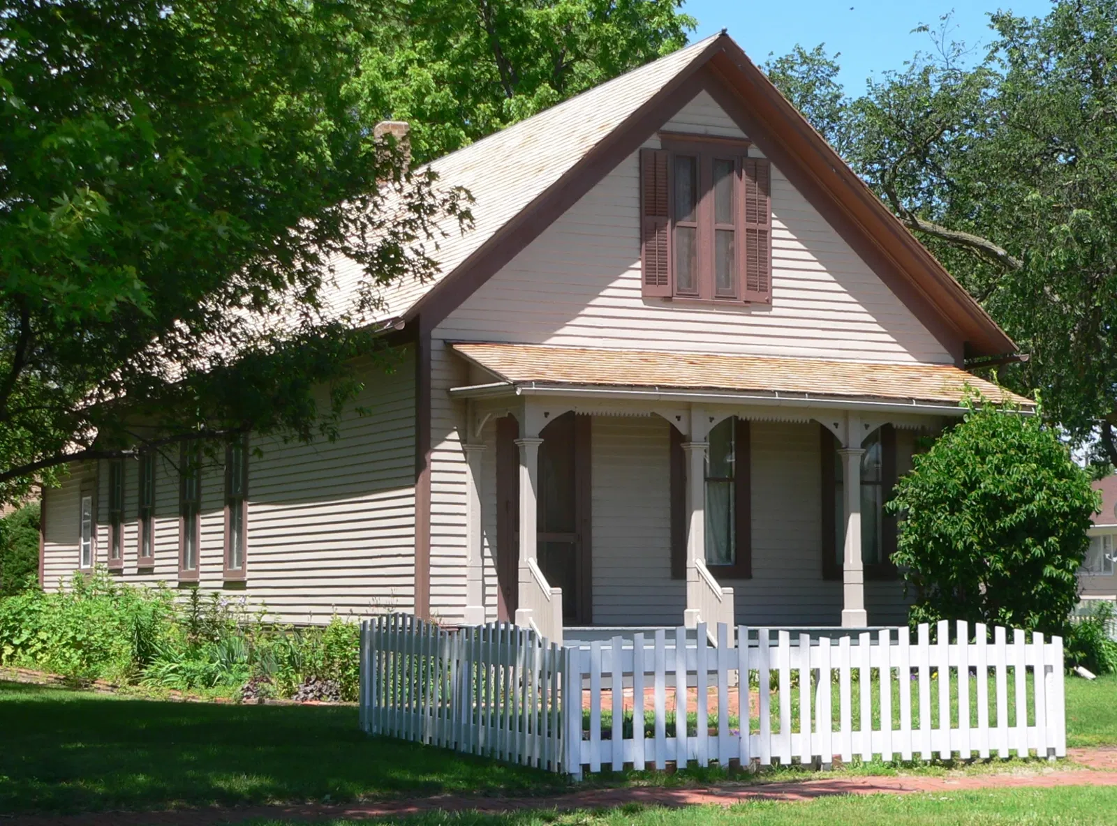 Willa Cather Childhood Home