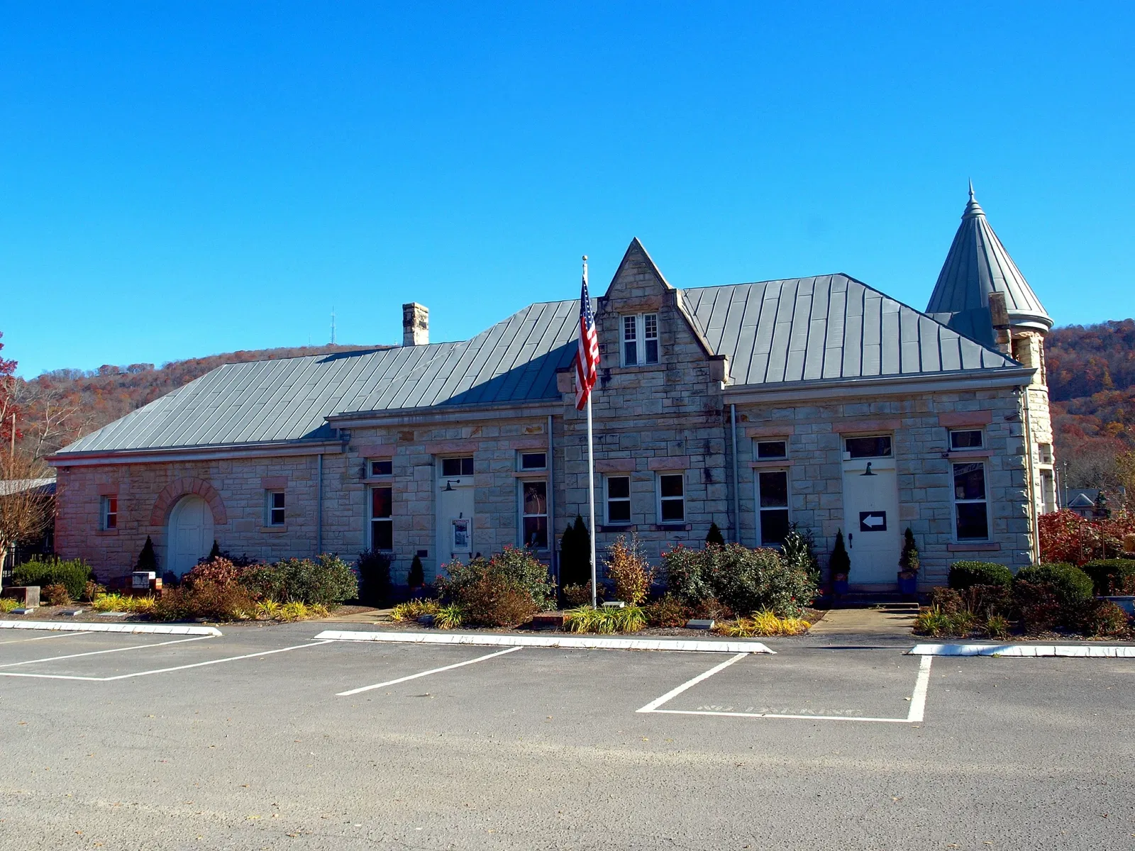 Fort Payne Depot and Museum