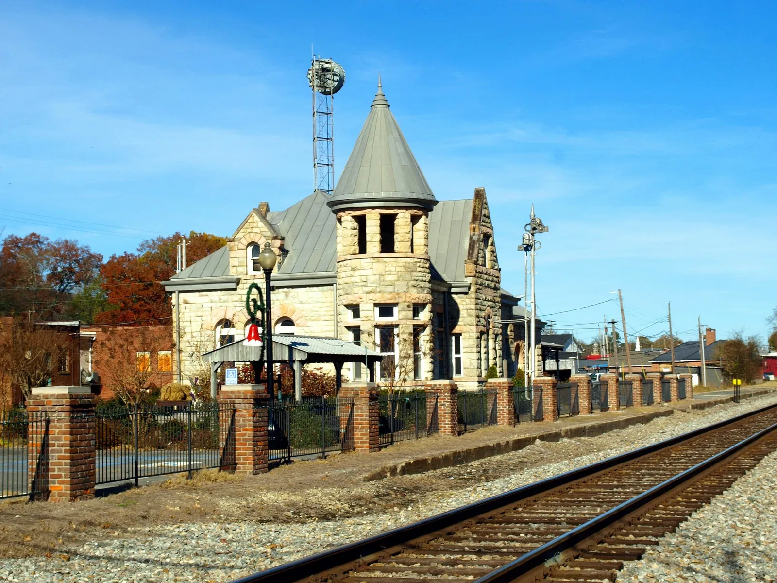 Fort Payne Depot and Museum