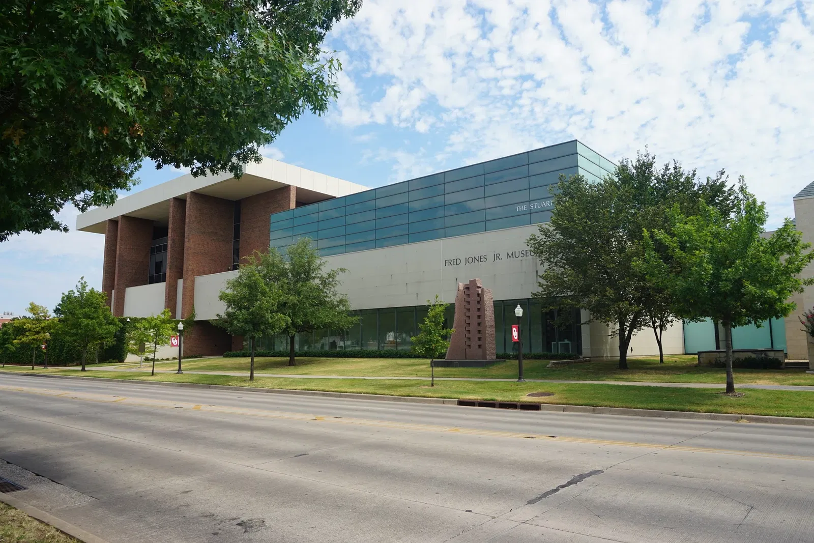 Fred Jones Jr Museum of Art