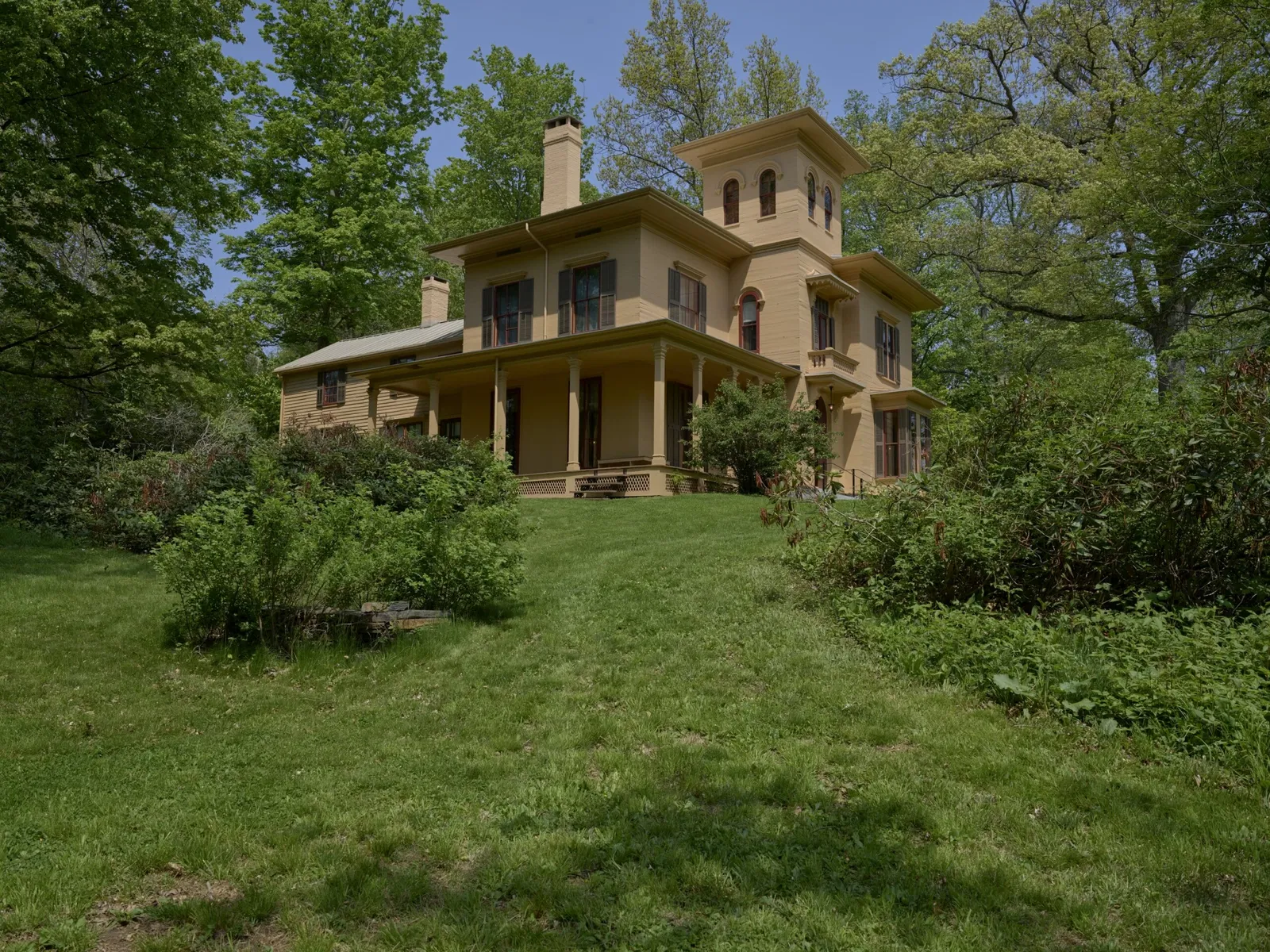 Emily Dickinson Museum