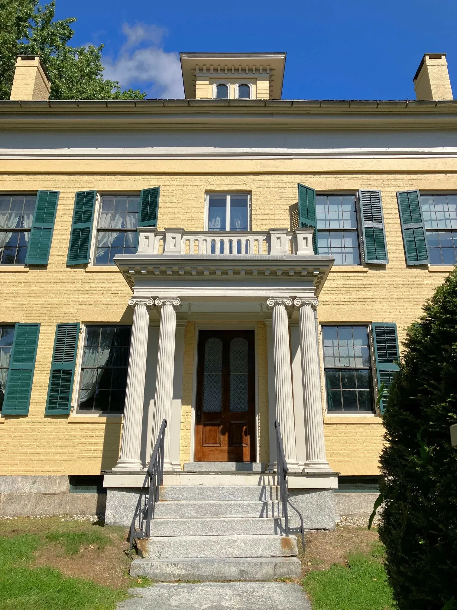 Emily Dickinson Museum