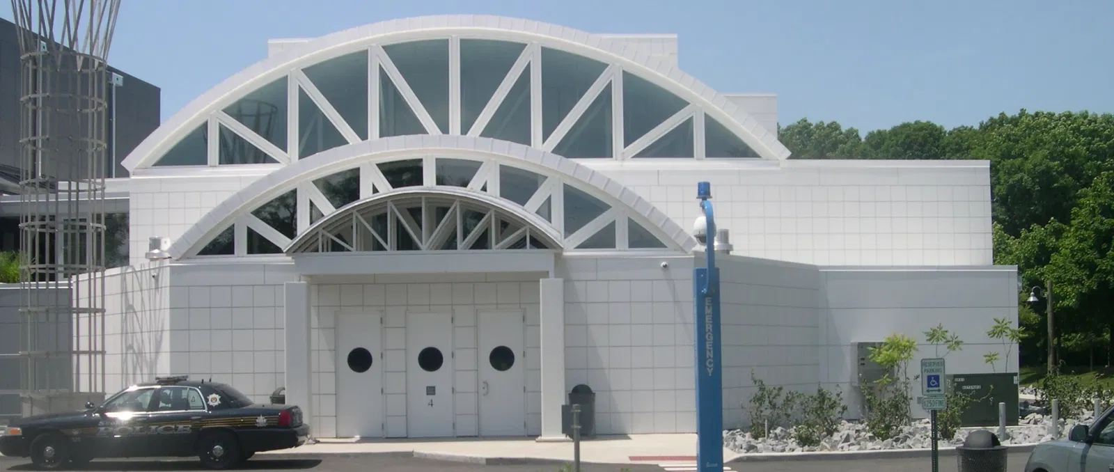Illinois Holocaust Museum - Chicagoland Museum
