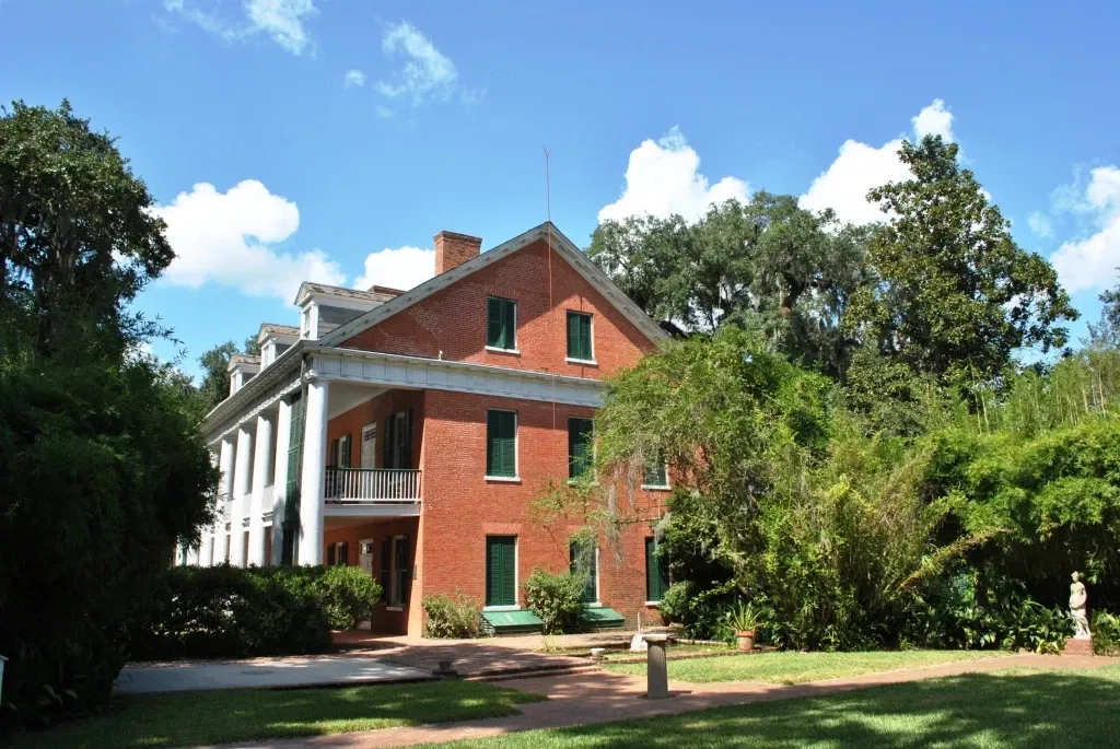 Shadows-on-the-Teche