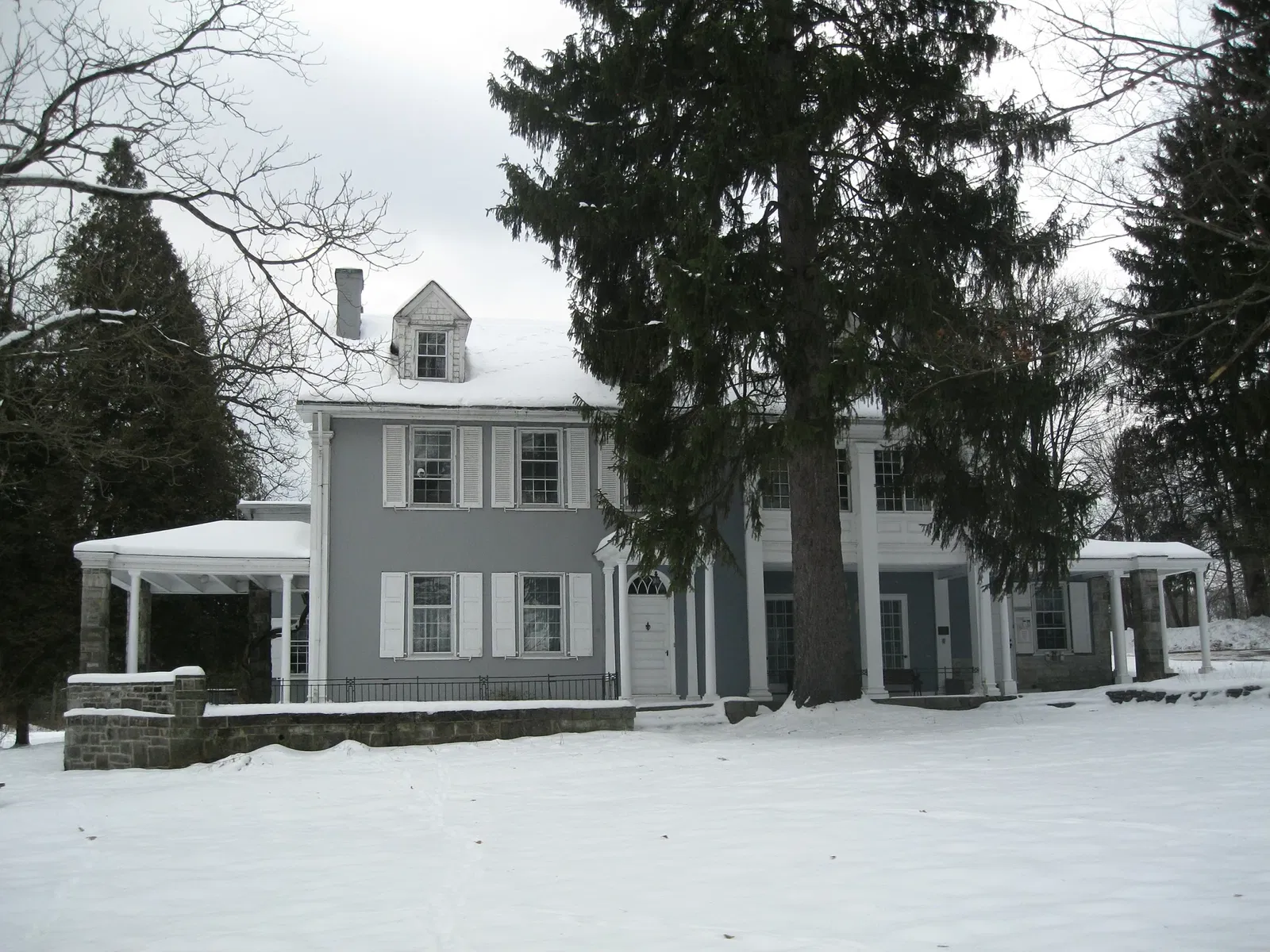 Columbus Chapel and Boal Mansion Museum