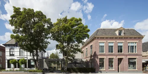 Uit de verf - Hedendaagse kunstenaars naast Mondriaan