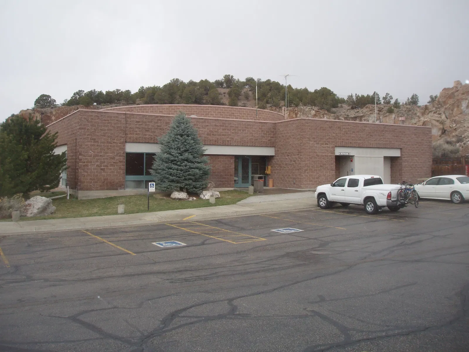 Fremont Indian State Park and Museum