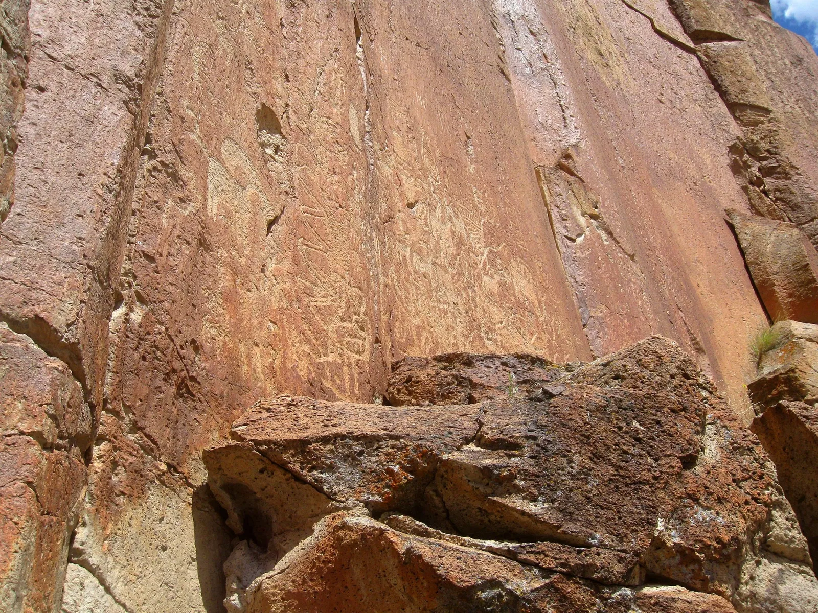 Fremont Indian State Park and Museum