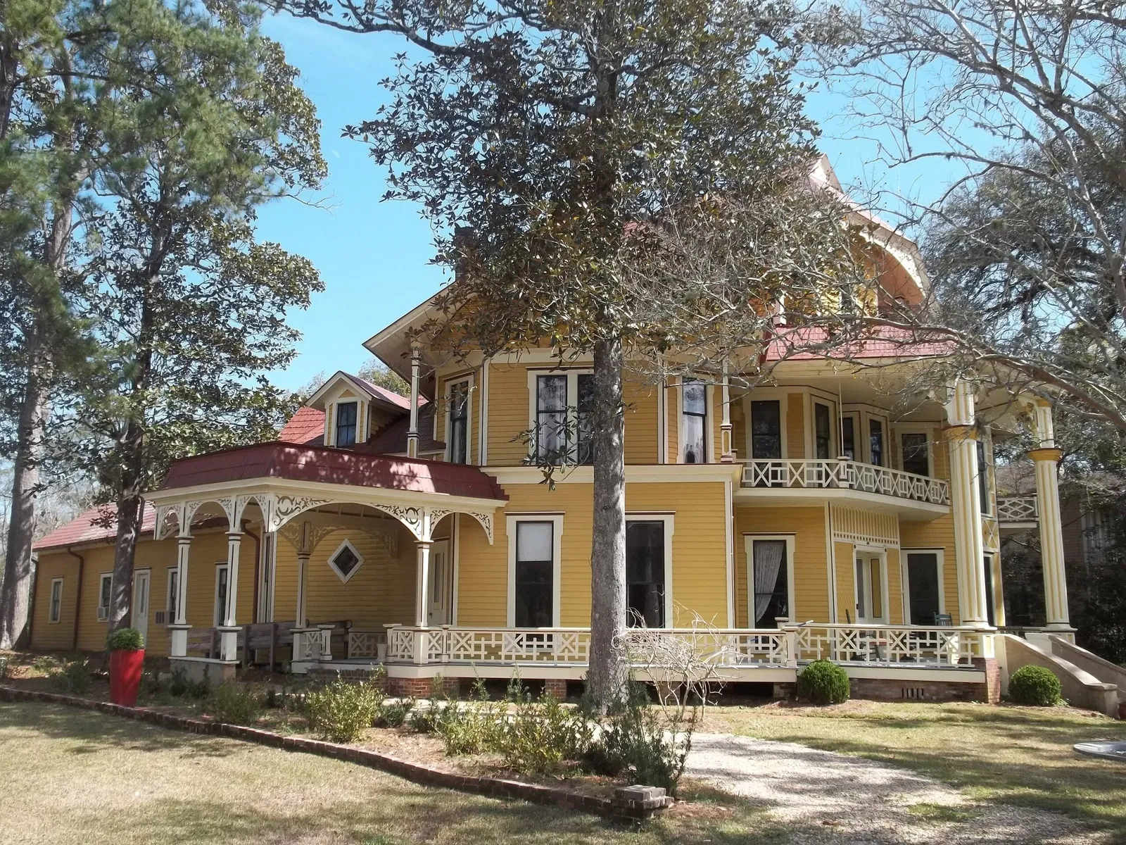 Lapham-Patterson House Museum