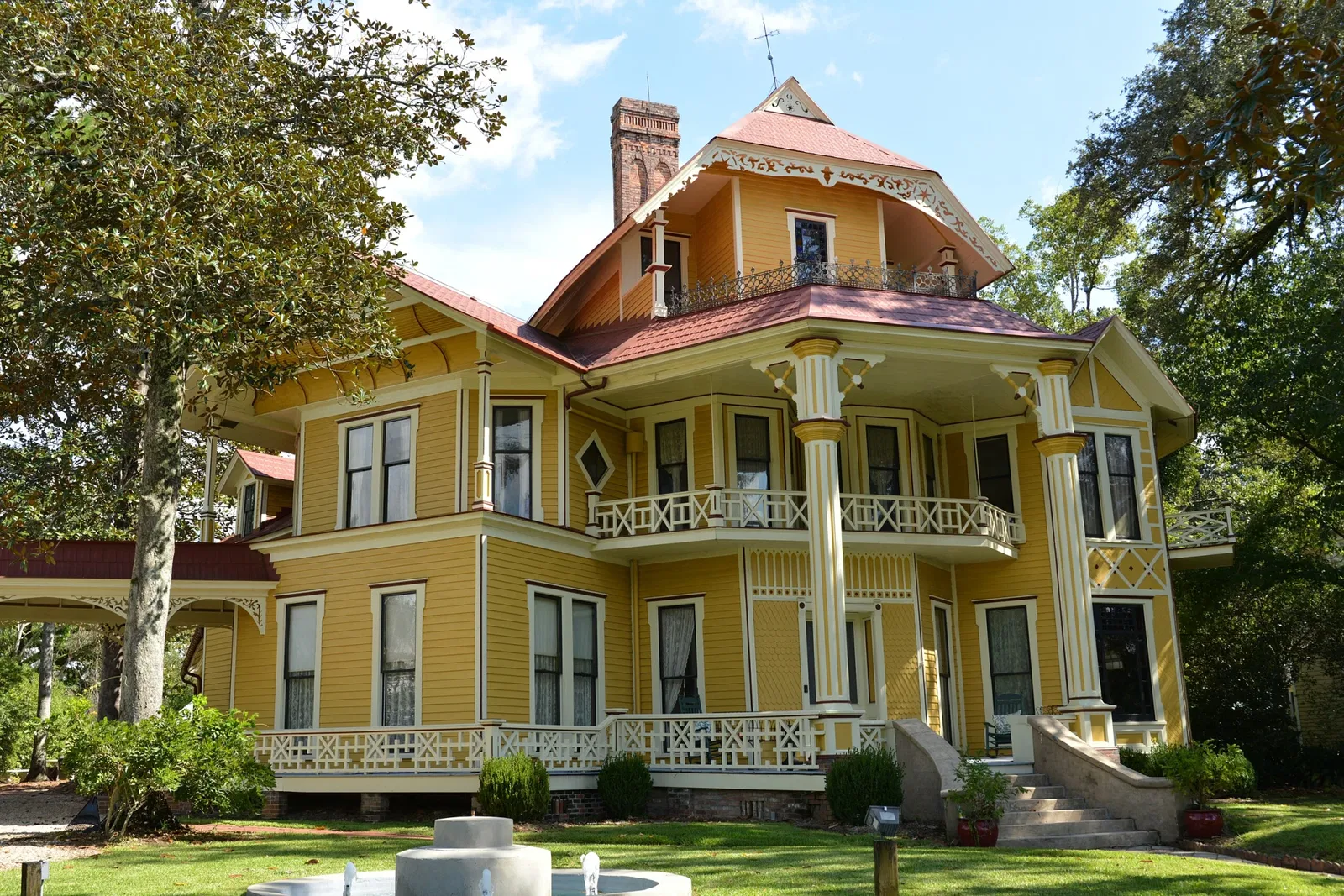 Lapham-Patterson House Museum