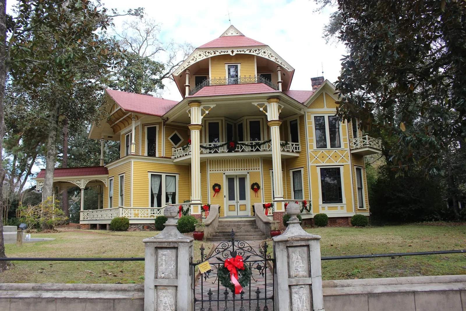 Lapham-Patterson House Museum