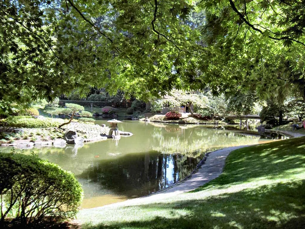 Nitobe Memorial Garden