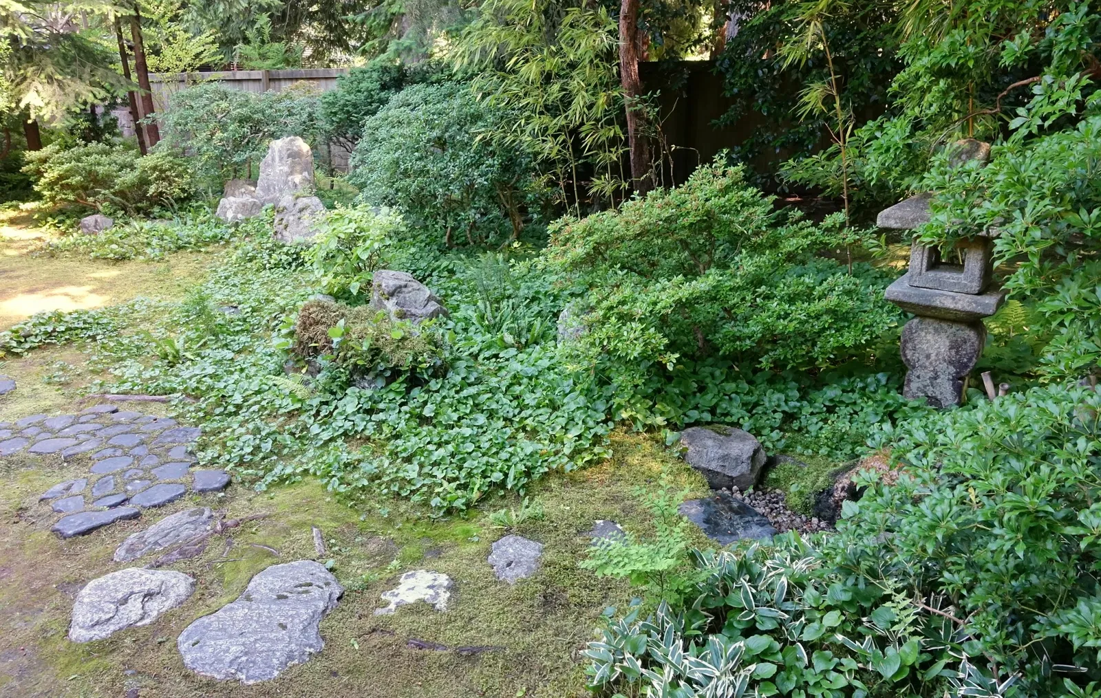 Nitobe Memorial Garden