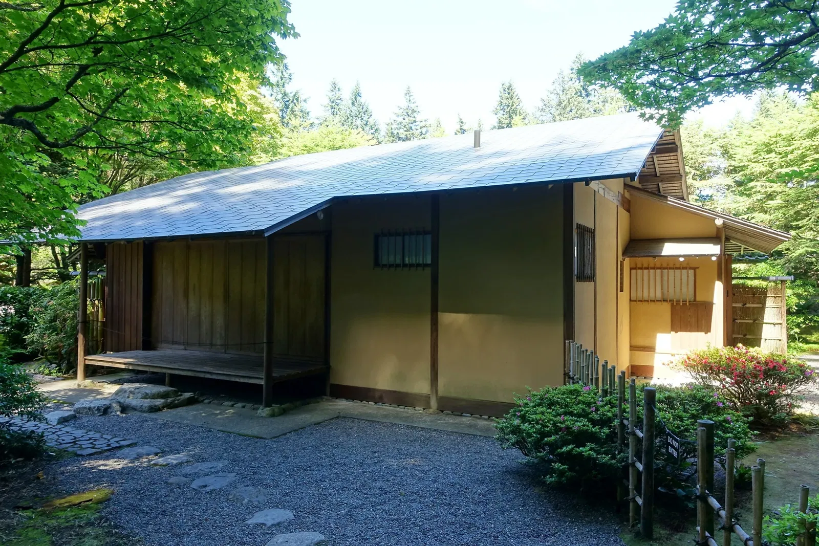 Nitobe Memorial Garden